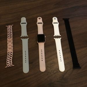 SOLD Apple Watch Series 2 - Rose Gold 38mm